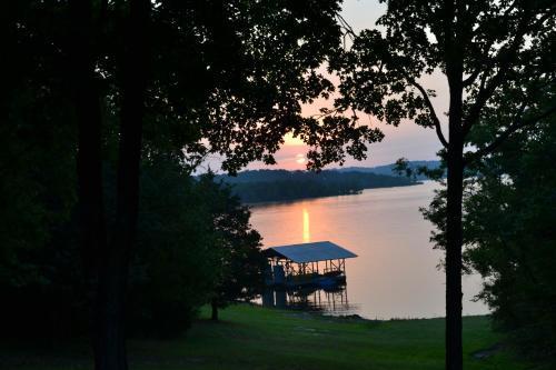 Anchor Inn On The Lake Bed And Breakfast Branson Kültér fotó